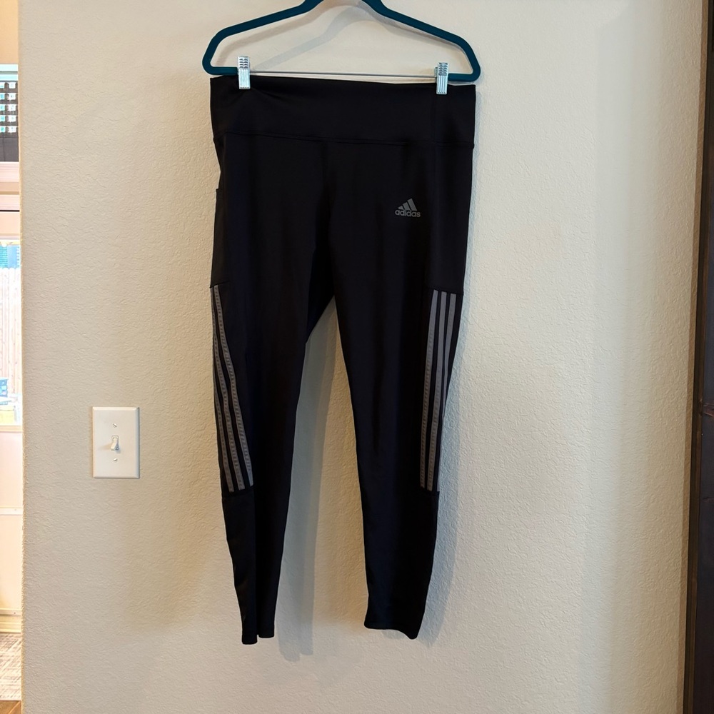 Adidas Aeroready Primegreen Black Leggings with Gray Stripes XL